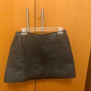 Reformation - Black Leather Mini Skirt – Size 8